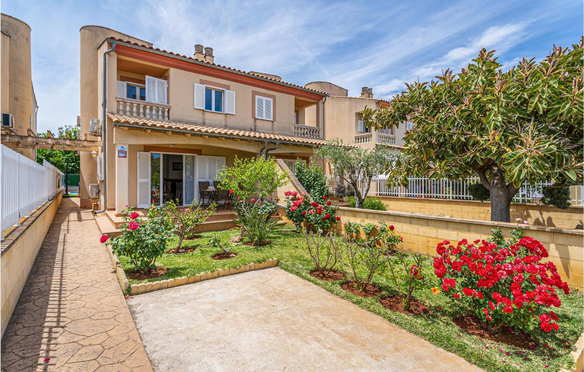 4 Bedroom Beautiful In Alcudia Ferienhaus *